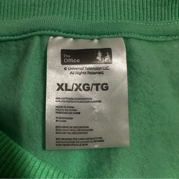 The Office” Michael Scott Ugly Funny Oversized Christmas Sweater-Unisex Size XL - Picture 6 of 8